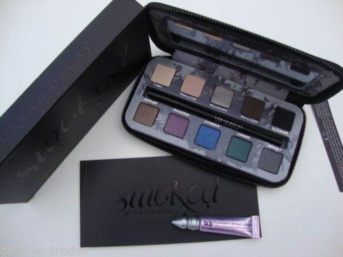 10 color Smokey Eyeshadow Palette